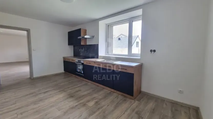 Pronájem bytu 2+1, Srubec, 106 m2