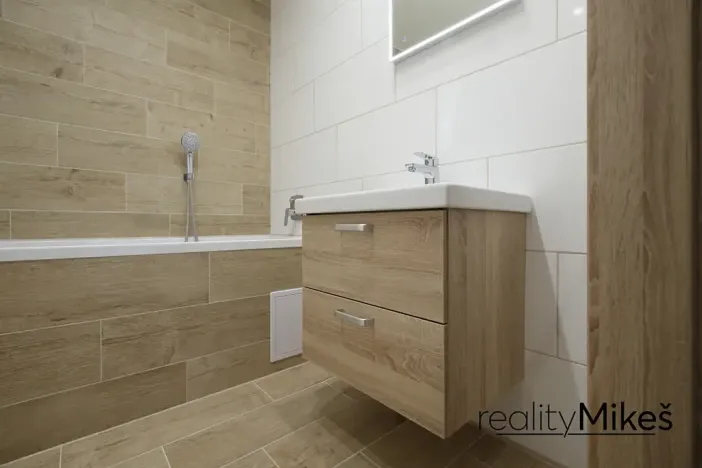 Pronájem bytu 3+1, Železný Brod, Na Vápence, 73 m2
