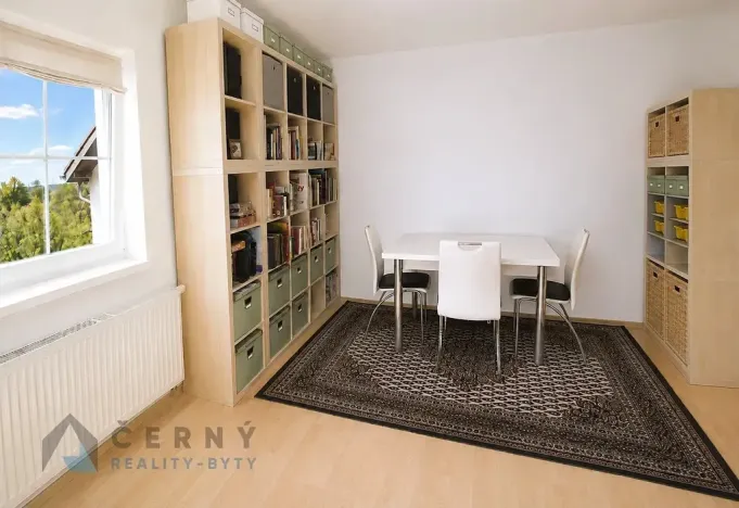Prodej bytu 1+kk, Liberec, U Sadu, 29 m2