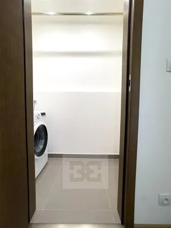 Pronájem bytu 2+kk, Praha - Holešovice, Sanderova, 59 m2