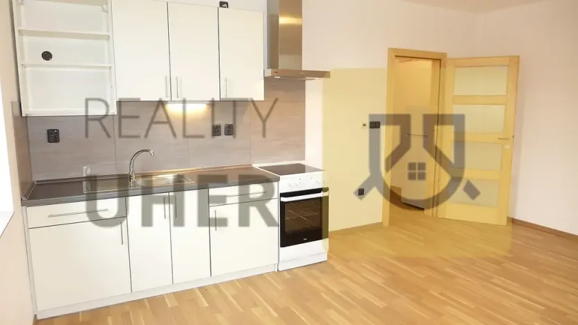 Pronájem bytu 1+kk, Mělník, Mýtní, 28 m2