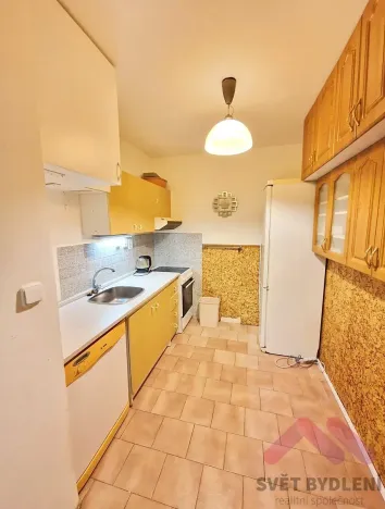 Pronájem bytu 2+kk, Praha, Vodnická, 43 m2