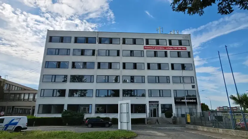 Pronájem kanceláře, Brno, Hněvkovského, 127 m2