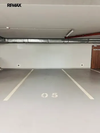 Pronájem bytu 2+kk, Praha - Černý Most, Dobrovolného, 42 m2
