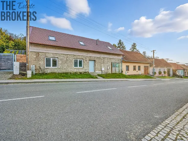 Prodej rodinného domu, Lovčice, 250 m2