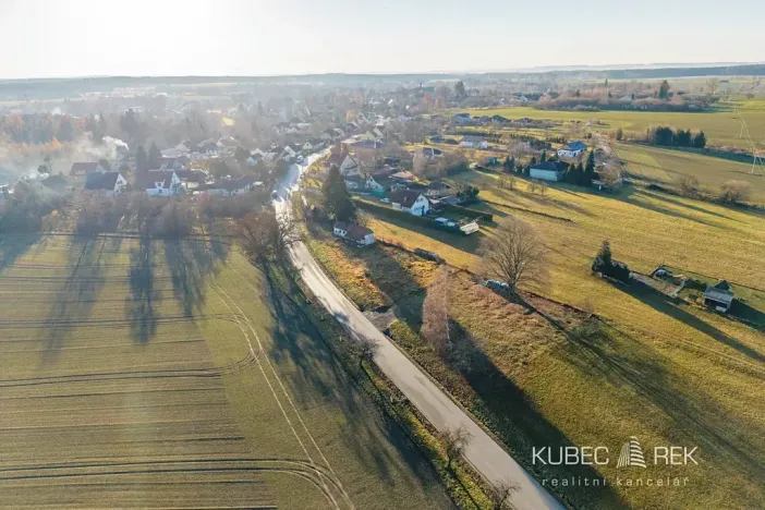 Prodej pozemku pro bydlení, Tučapy, 785 m2