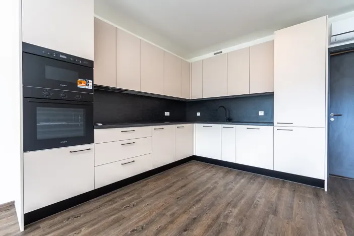 Pronájem bytu 3+kk, Praha - Žižkov, Malešická, 78 m2