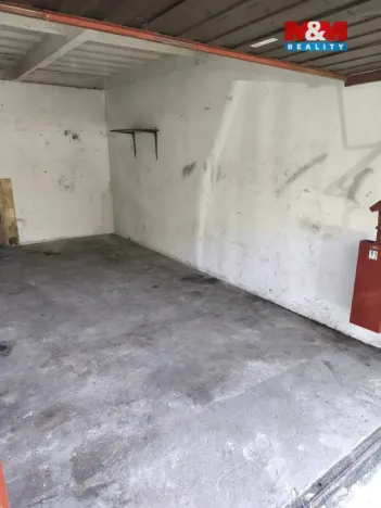 Pronájem garáže, Mikulášovice, 19 m2
