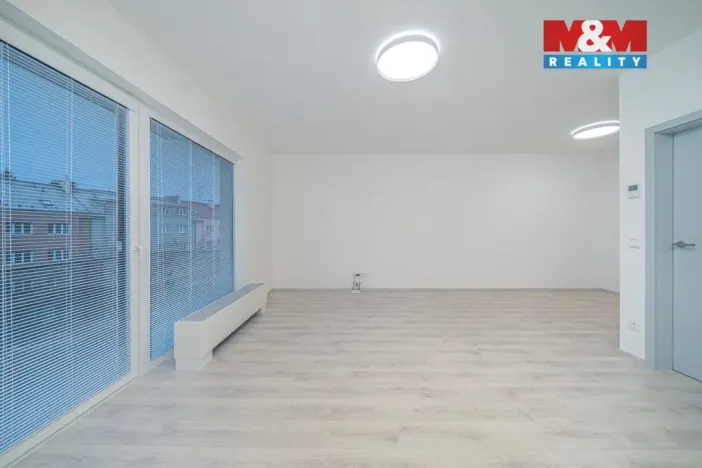 Pronájem bytu 1+kk, Olomouc, Wolkerova, 43 m2