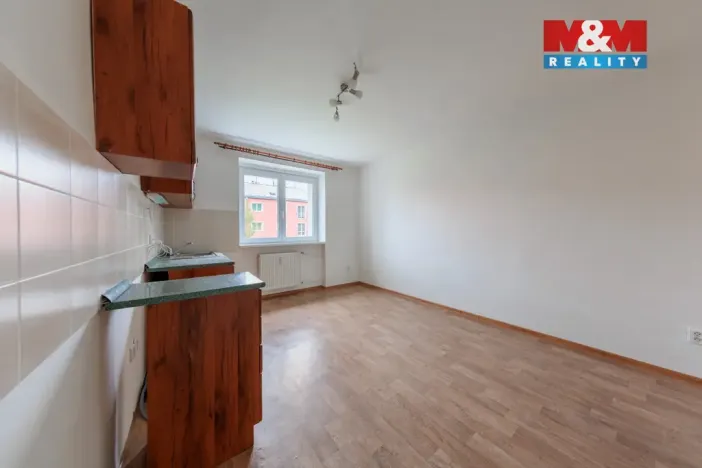 Pronájem bytu 2+1, Horní Slavkov, Dlouhá, 50 m2
