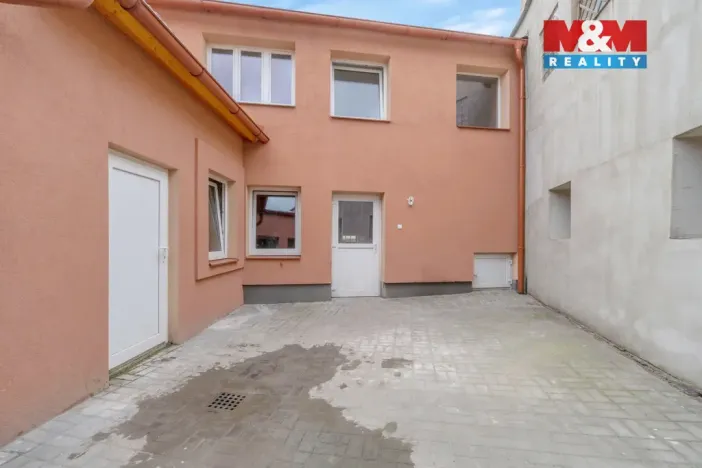 Prodej rodinného domu, Železnice, Šimonova, 180 m2