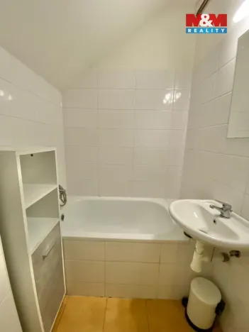 Pronájem bytu 2+kk, Děčín - Děčín VI-Letná, Polská, 48 m2