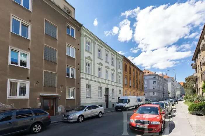 Pronájem bytu 2+kk, Praha - Libeň, Františka Kadlece, 44 m2