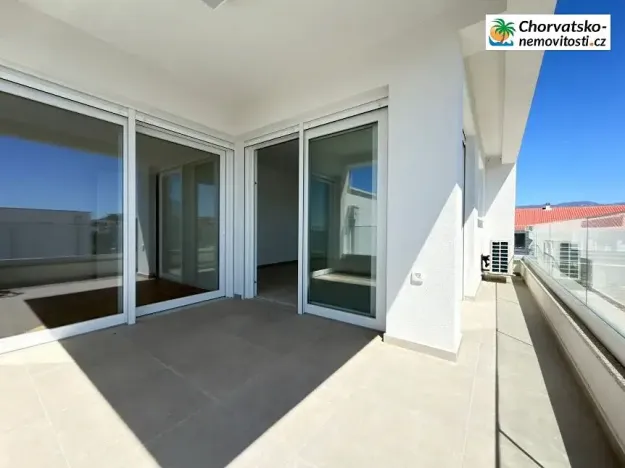 Prodej bytu 3+kk, Novalja, Chorvatsko, 68 m2