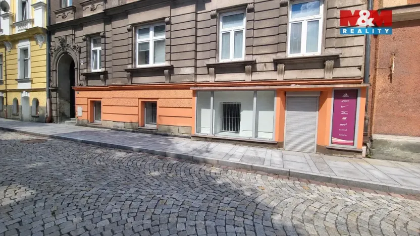 Pronájem obchodního prostoru, Český Těšín, Štefánikova, 65 m2
