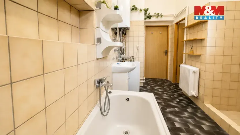 Prodej bytu 3+1, Uničov, Sadová, 78 m2
