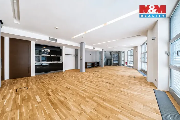 Pronájem kanceláře, Olomouc, Horní náměstí, 172 m2