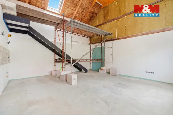 Pronájem bytu 3+kk, Zásmuky - Nesměň, 82 m2