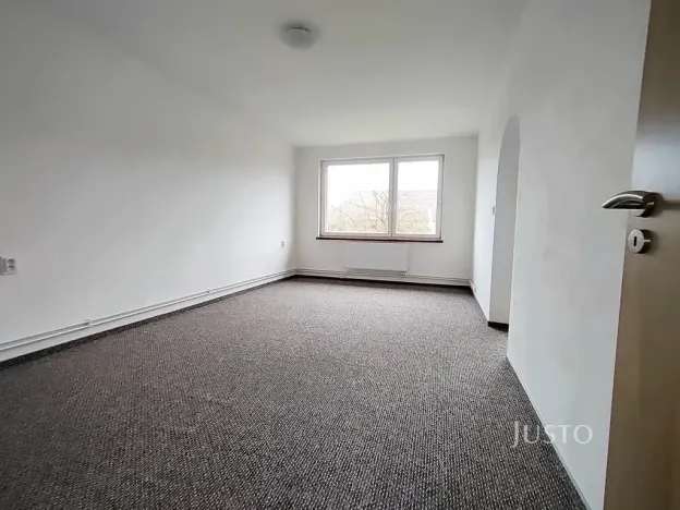 Pronájem bytu 4+1, Přeštěnice, 74 m2