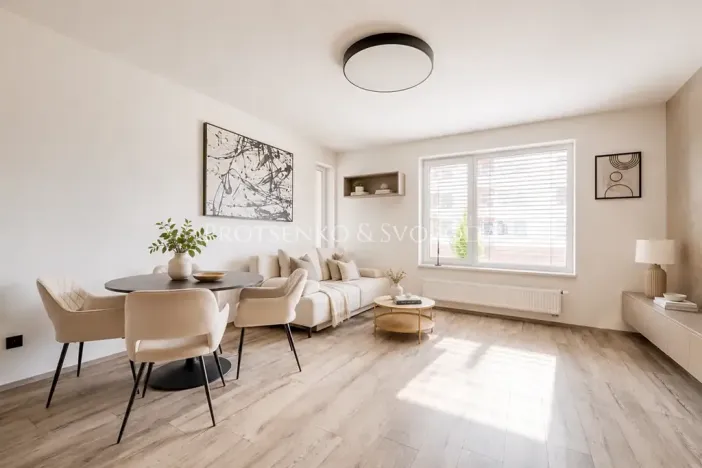Pronájem bytu 2+kk, Hradec Králové, Průběžná, 58 m2