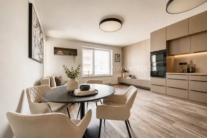Pronájem bytu 2+kk, Hradec Králové, Průběžná, 58 m2