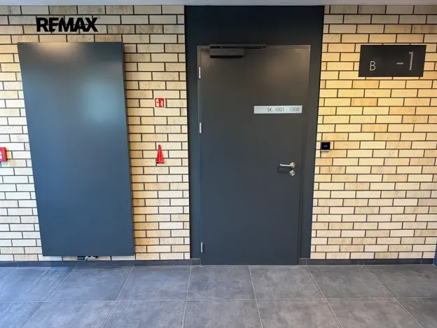Pronájem bytu 2+kk, Praha - Hloubětín, Waltariho, 54 m2