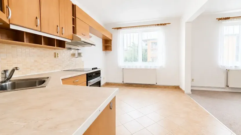 Prodej bytu 1+kk, Praha - Horní Počernice, Dandova, 37 m2
