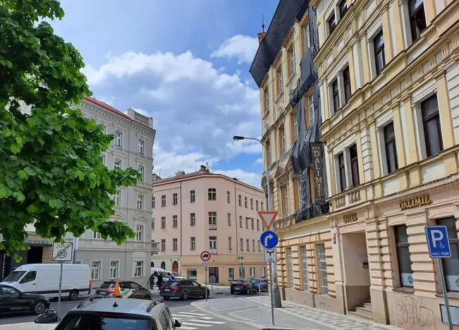 Pronájem bytu 2+1, Praha - Žižkov, Cimburkova, 77 m2