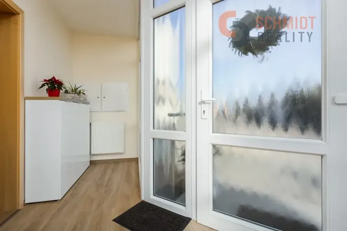 Prodej rodinného domu, Hustopeče, U Větrolamu, 300 m2