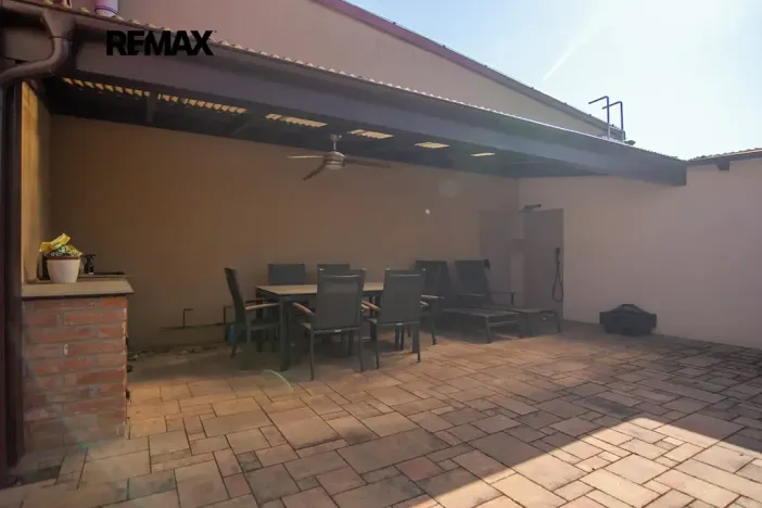 Prodej komerční nemovitosti, Valtice, Boční, 500 m2