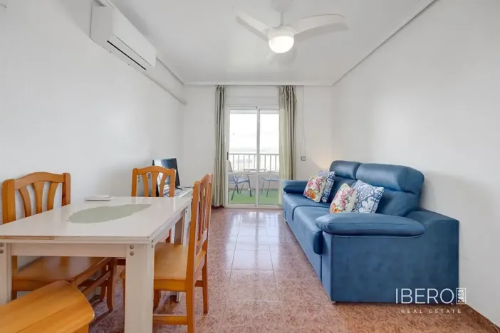 Prodej bytu 3+kk, Torrevieja, Španělsko, 61 m2