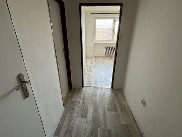 Pronájem bytu 1+1, Frýdek-Místek, Lískovecká, 32 m2