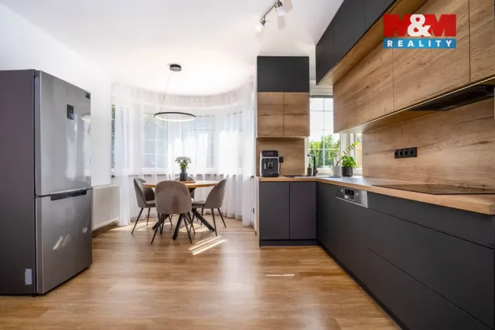 Prodej rodinného domu, Bobnice, Za Školou, 105 m2