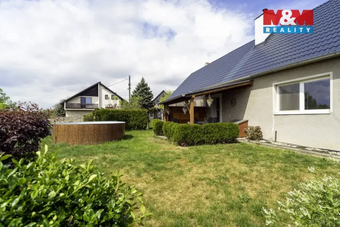 Prodej rodinného domu, Uhersko, 120 m2