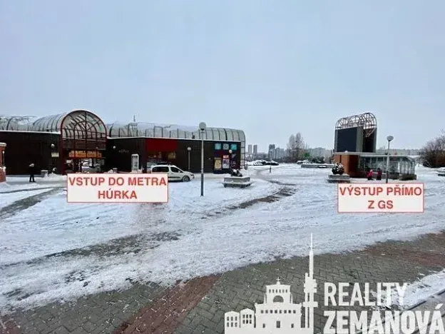 Prodej garážového stání, Praha - Stodůlky, Petržílkova, 23 m2