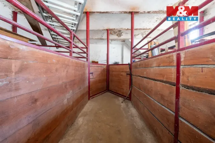 Prodej chalupy, Oslnovice, 180 m2