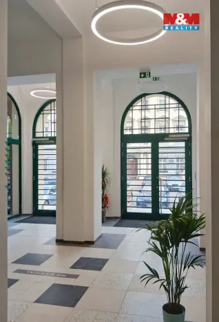 Prodej obchodního prostoru, Opava - Město, Masarykova třída, 120 m2