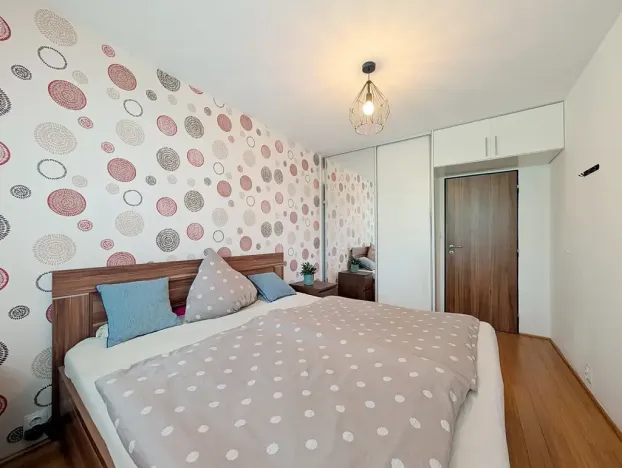 Prodej bytu 3+kk, Praha - Kobylisy, Mirovická, 67 m2