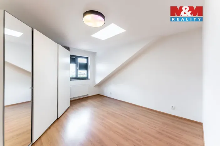 Pronájem bytu 2+kk, Praha - Michle, U plynárny, 74 m2