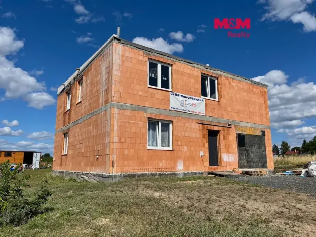 Prodej rodinného domu, Bečov, 200 m2