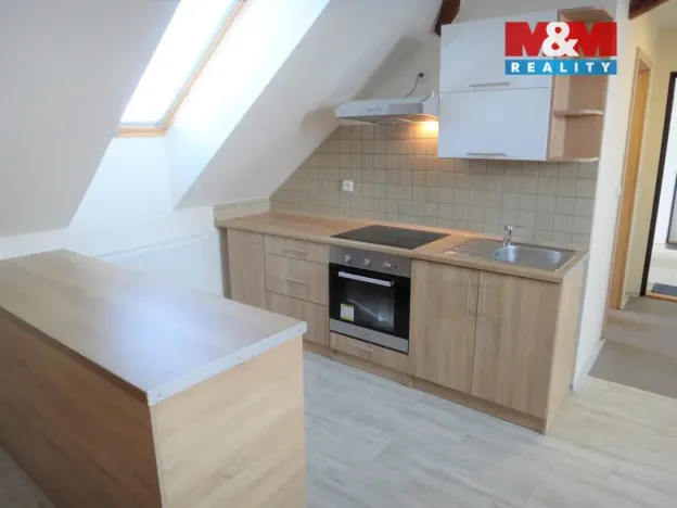 Pronájem bytu 2+kk, Velká Dobrá, Kladenská, 47 m2
