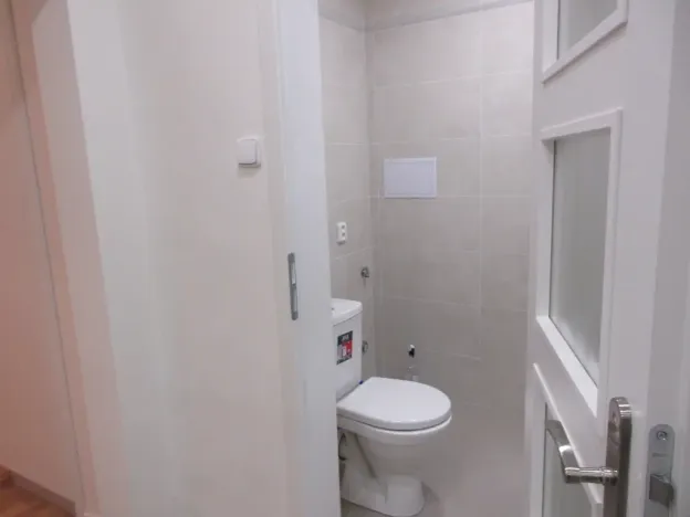 Pronájem bytu 2+kk, Praha - Žižkov, Lucemburská, 40 m2