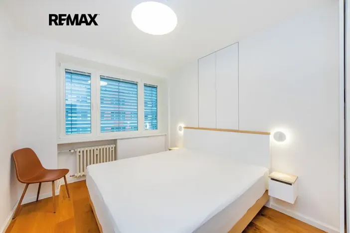 Pronájem bytu 2+1, Praha - Nusle, Kloboučnická, 46 m2
