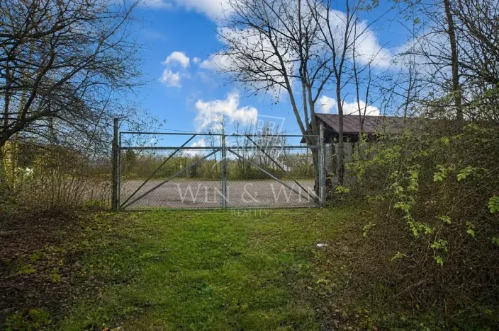 Pronájem komerčního pozemku, Praha - Horní Počernice, Ve žlíbku, 600 m2