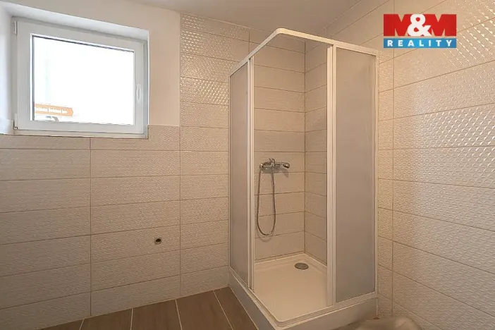 Prodej komerční nemovitosti, Javorník, Havlíčkova, 160 m2