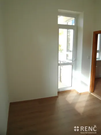 Pronájem bytu 2+kk, Brno, Štefánikova, 31 m2
