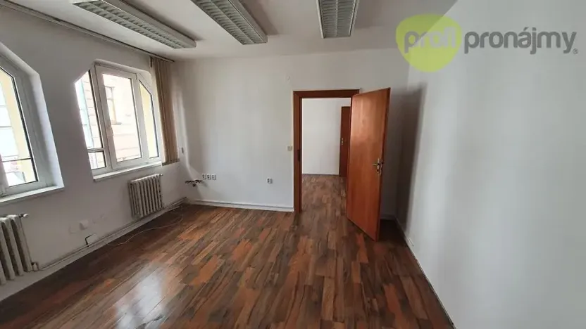 Pronájem bytu 4+1, Humpolec, Horní náměstí, 113 m2