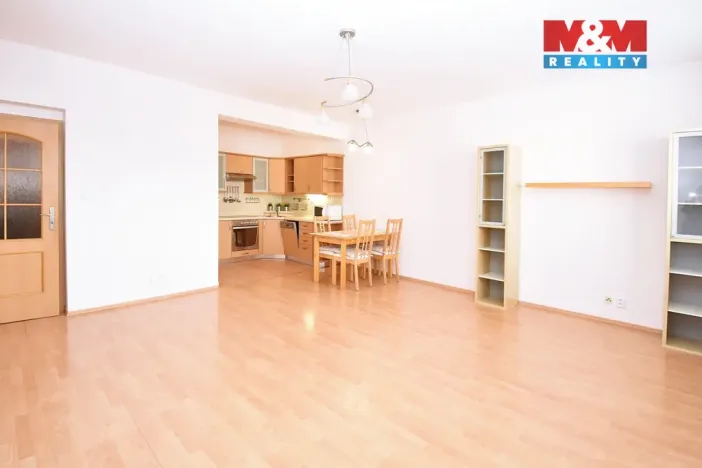 Pronájem bytu 2+kk, Praha - Dolní Chabry, Spořická, 55 m2