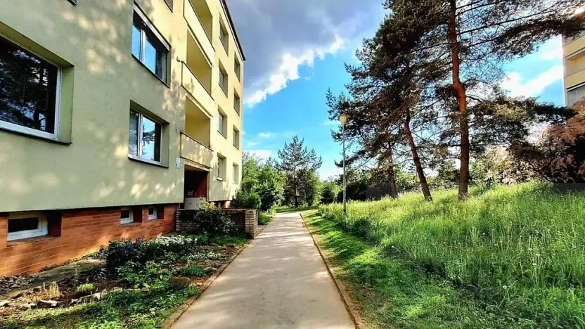 Pronájem bytu 2+1, Brno, Stamicova, 50 m2