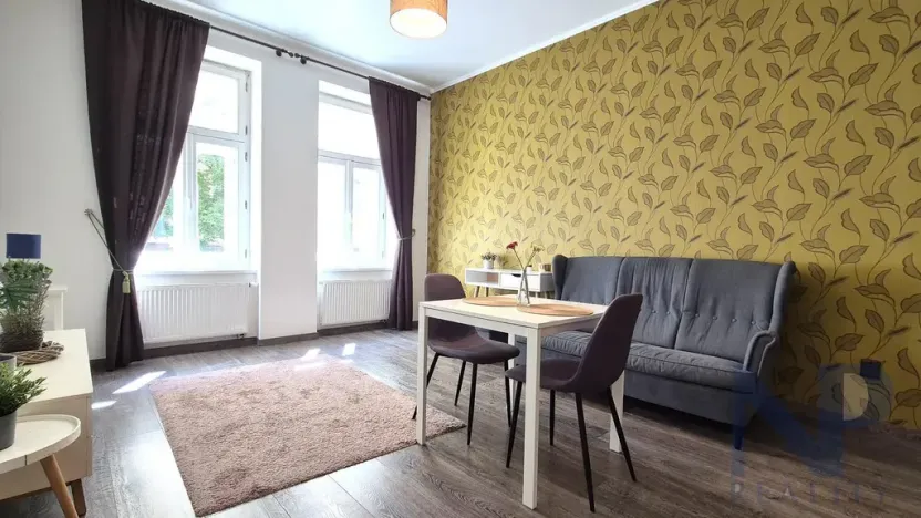 Prodej bytu 2+kk, Praha - Vinohrady, Lublaňská, 39 m2